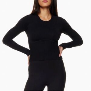 38. NWT Aritzia Babaton Sculpt Knit Long Sleeve